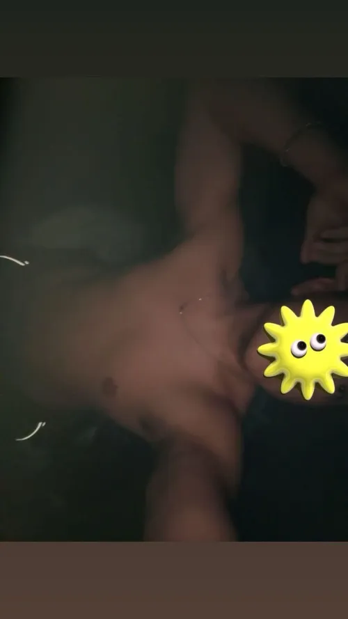 21 [m] in onieda for work anyone nearby 😭 middle of nowhere looks like