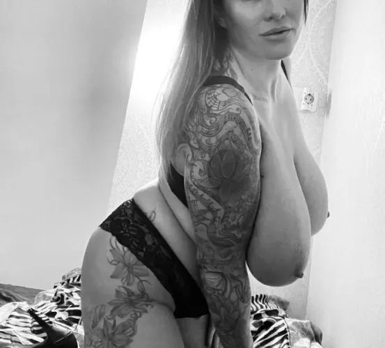 49yo married, drop a yeah and ill send you something! check your inbox