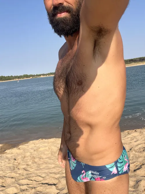Beard + speedo + pits = best combo?