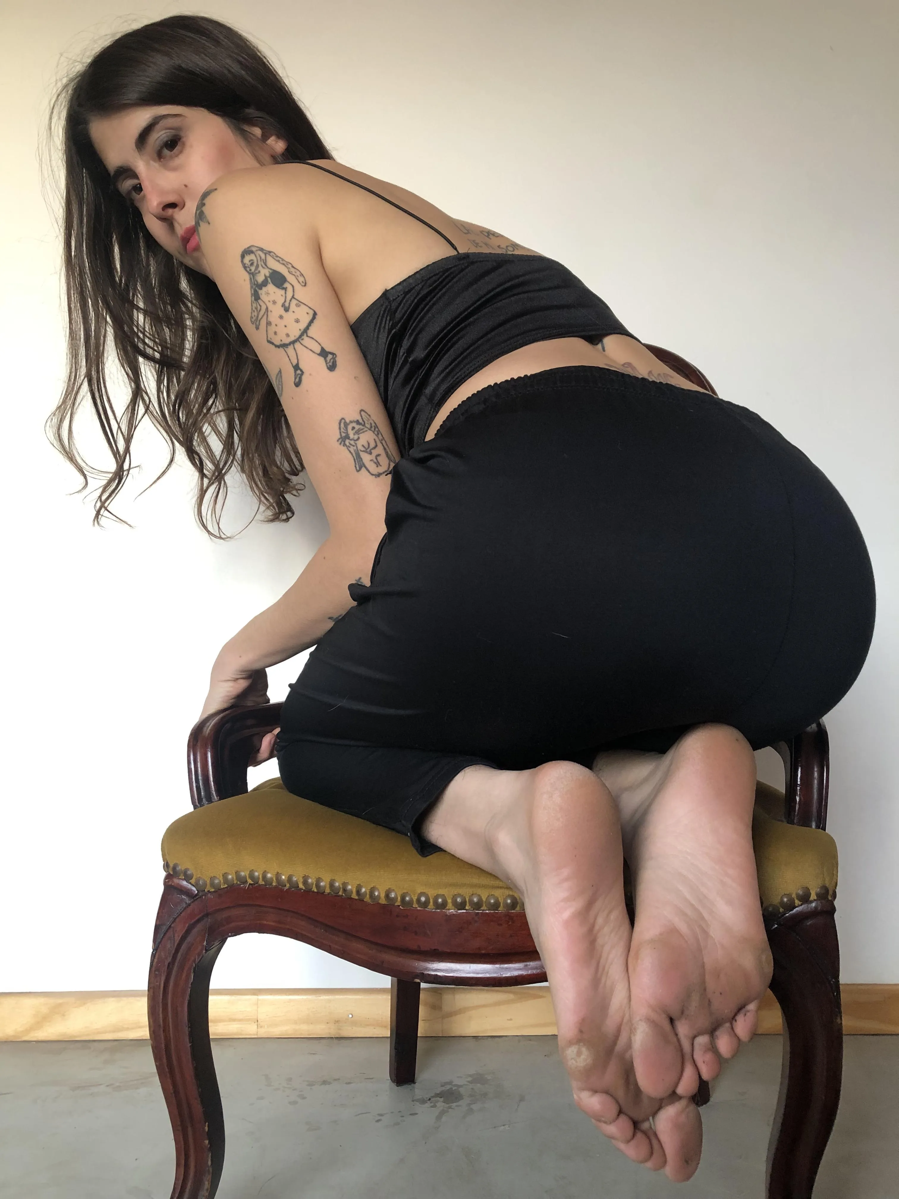 beg me to lick my delicious fingers