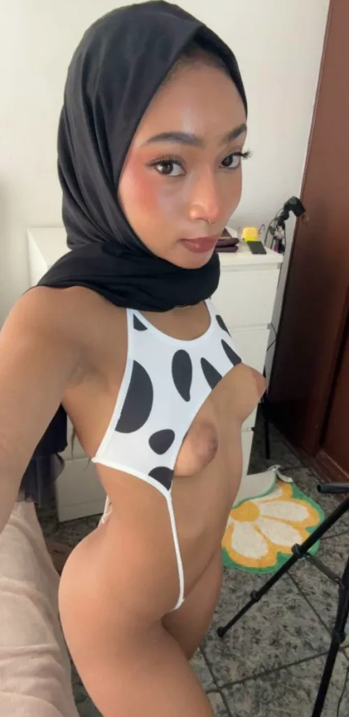 i wld love to lie next to you and feel your slow arousal