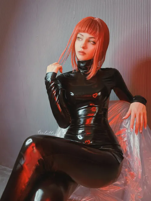 Makima from Chainsaw Man by tenletters