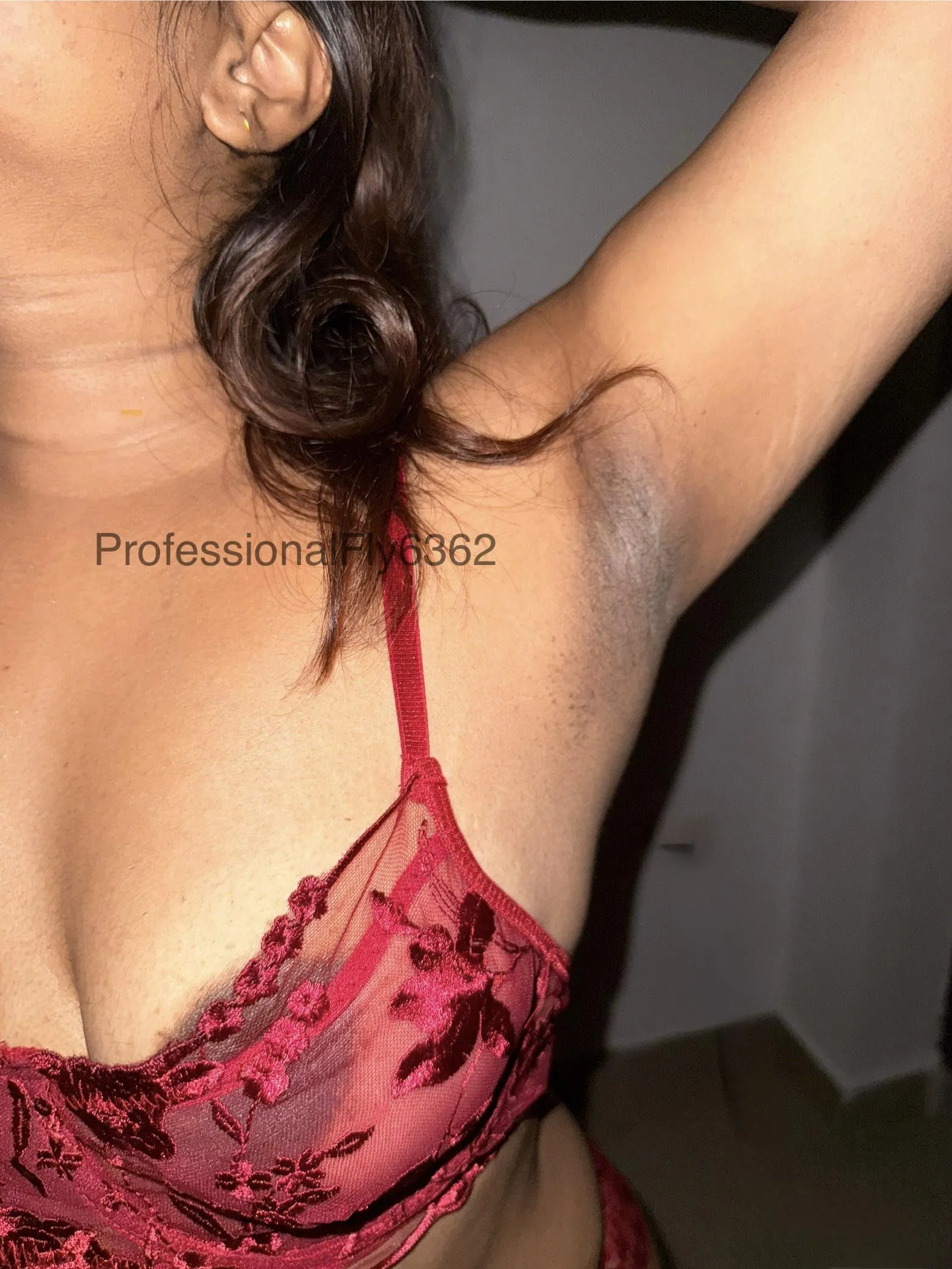 Played with the shadows before l played with her