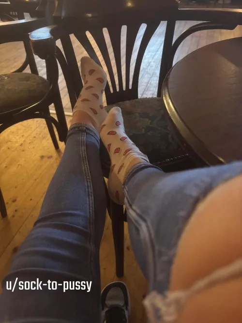 Bit cheeky while out for a few drinks 🤭