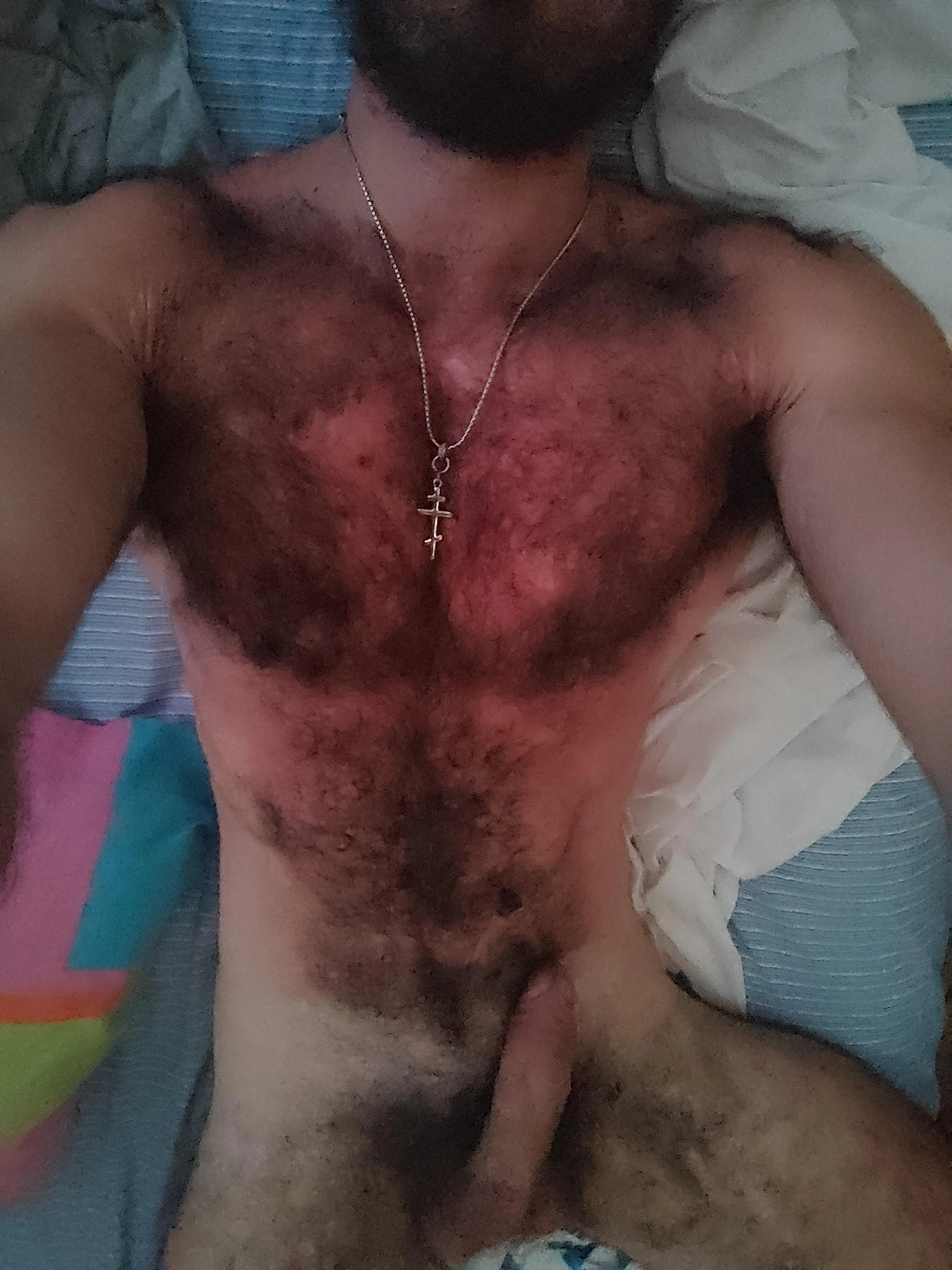 come lay and rest on daddy chest