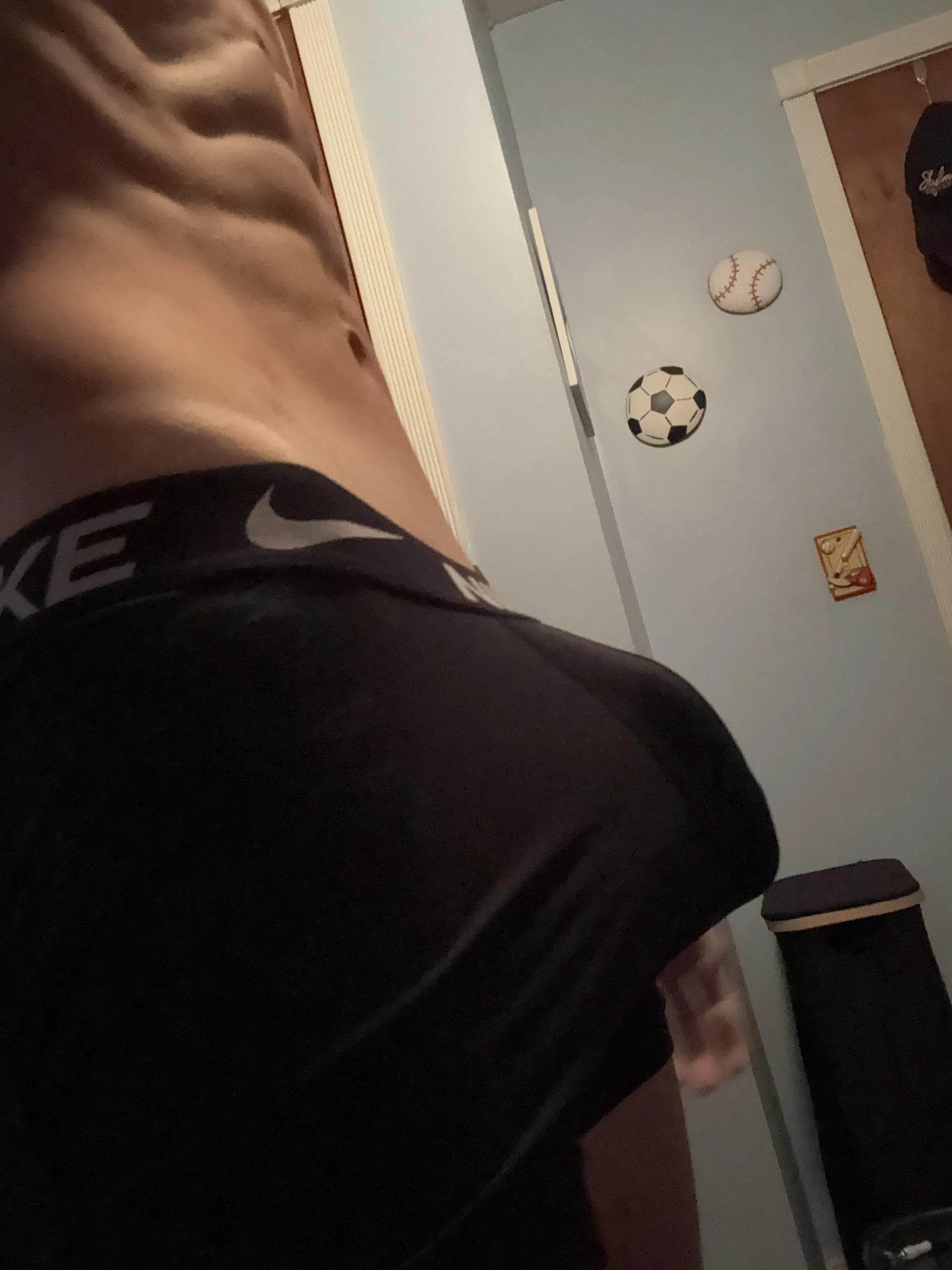 hot buldge 🥵 [18]