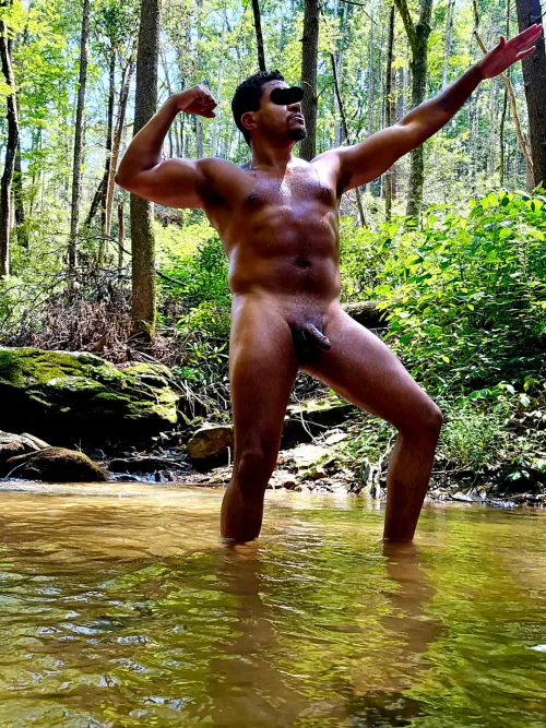 Practicing my Greek statue poses 😎