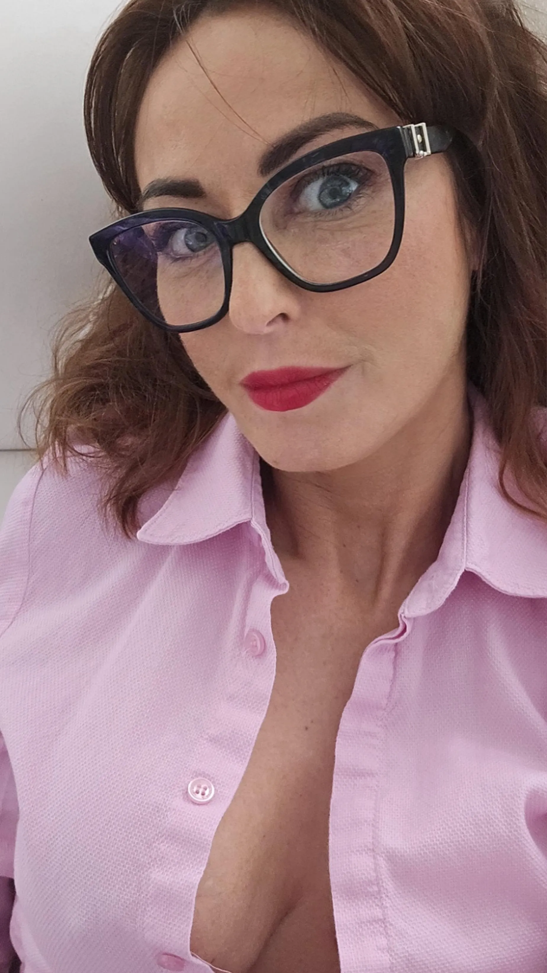 Would you take a risk just to kiss me?