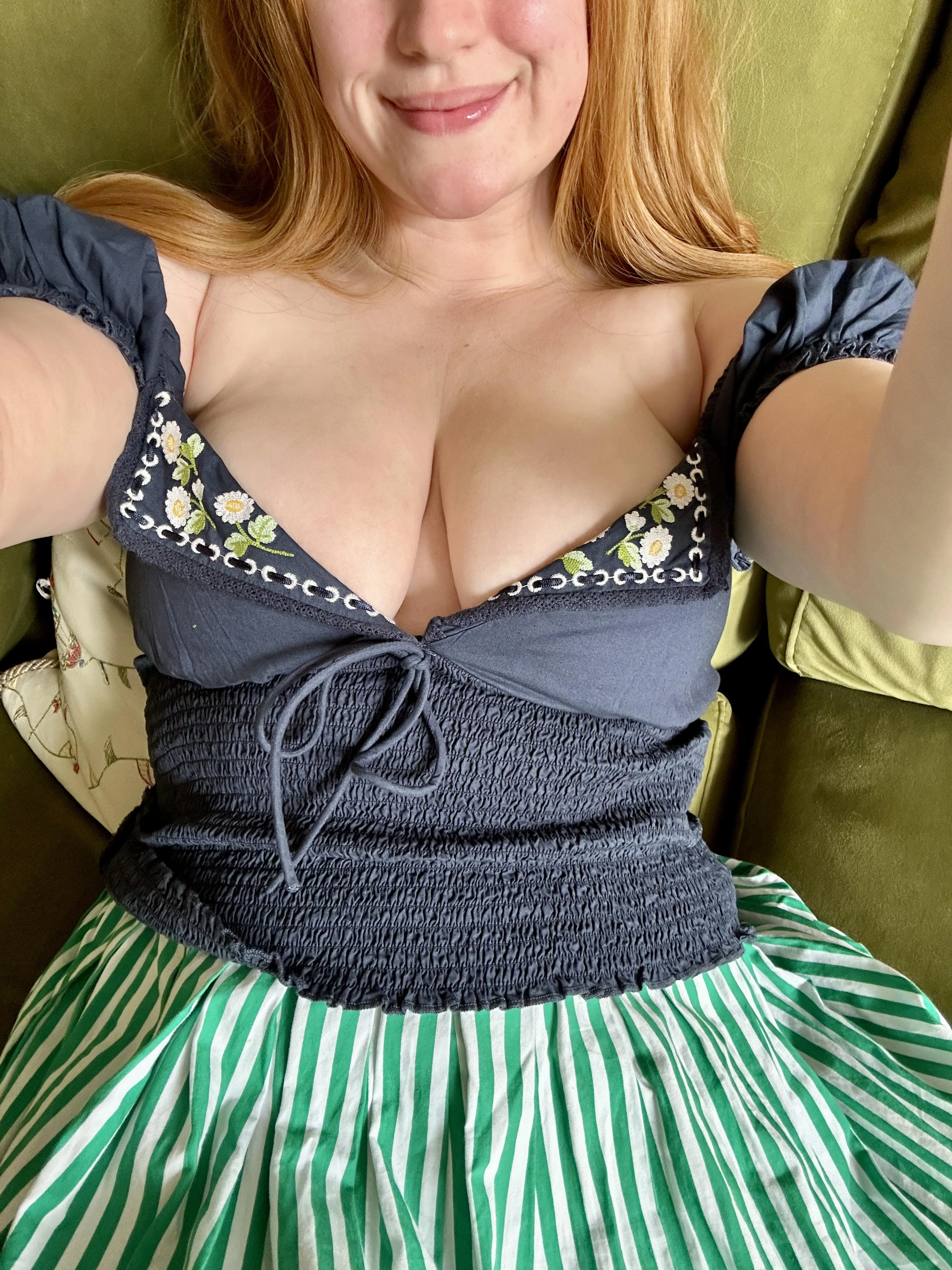 Enjoying the summer sun in this outfit