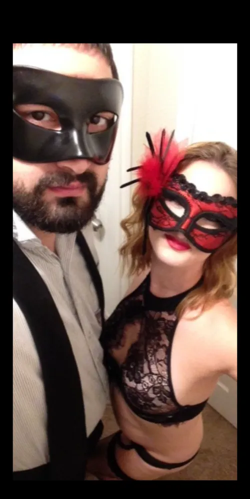 [MF4MF] seeking others for labor day weekend fun