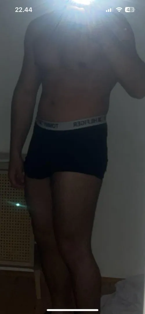 19m denmark gymbro i Wanna be bullied for my small dick, compare or roleplay hmu everyone snap: ali_perkerbi