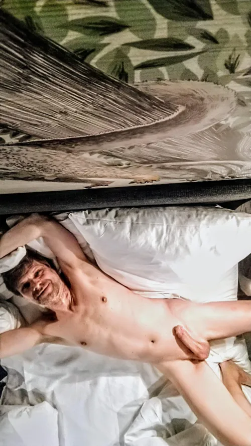 [47] Sunday morning, find me in bed ...