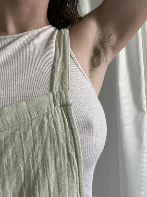 Happy Sunday from my left pit