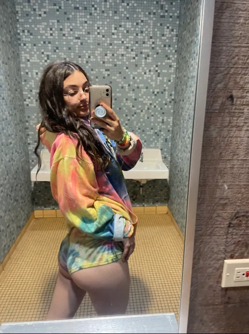 I love a good pair of ass shaking shorts 🍑✨