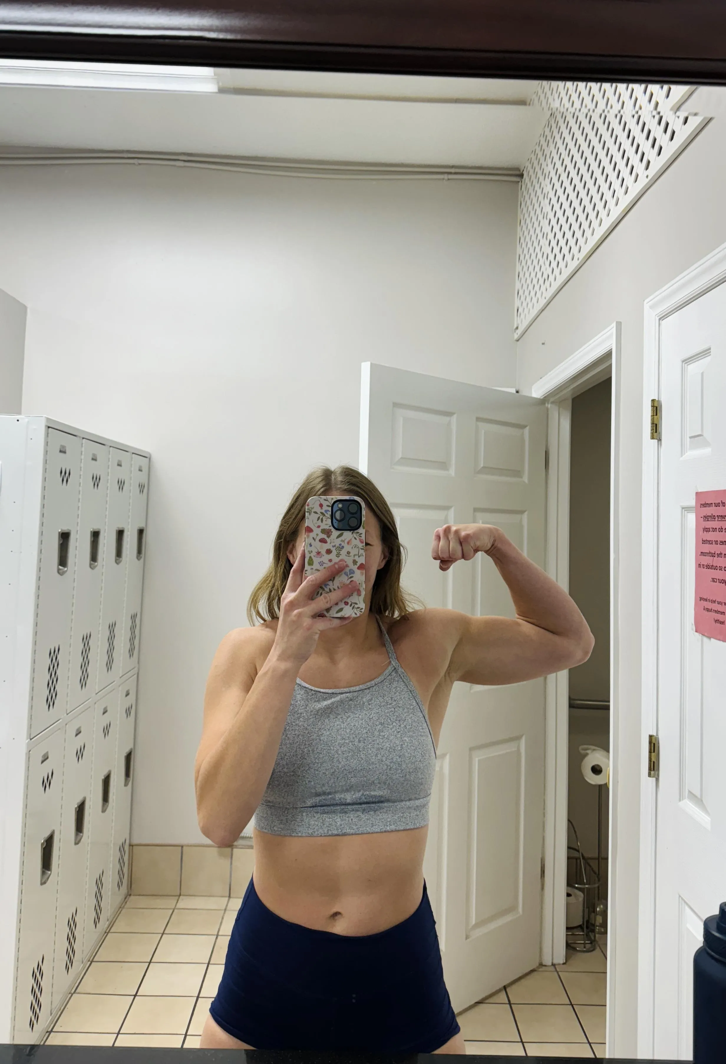 my arms are my favorite thing to show off (oc)