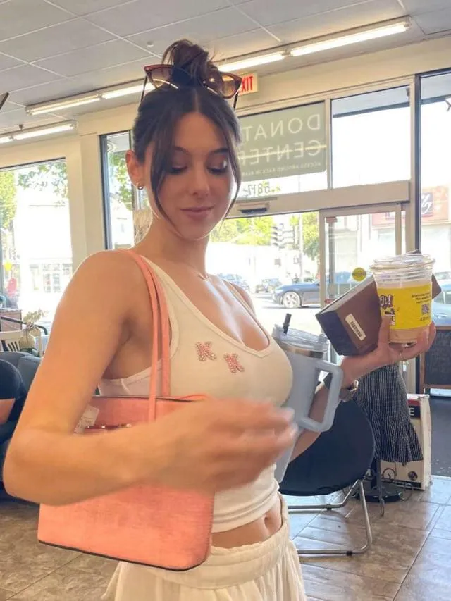 Really wanting to trib mommy and irls