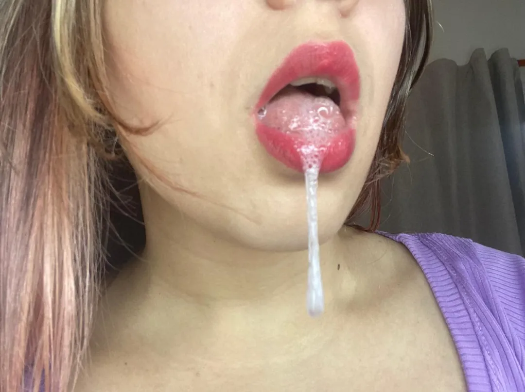 Thirsty? open up 🫦🫵🏼