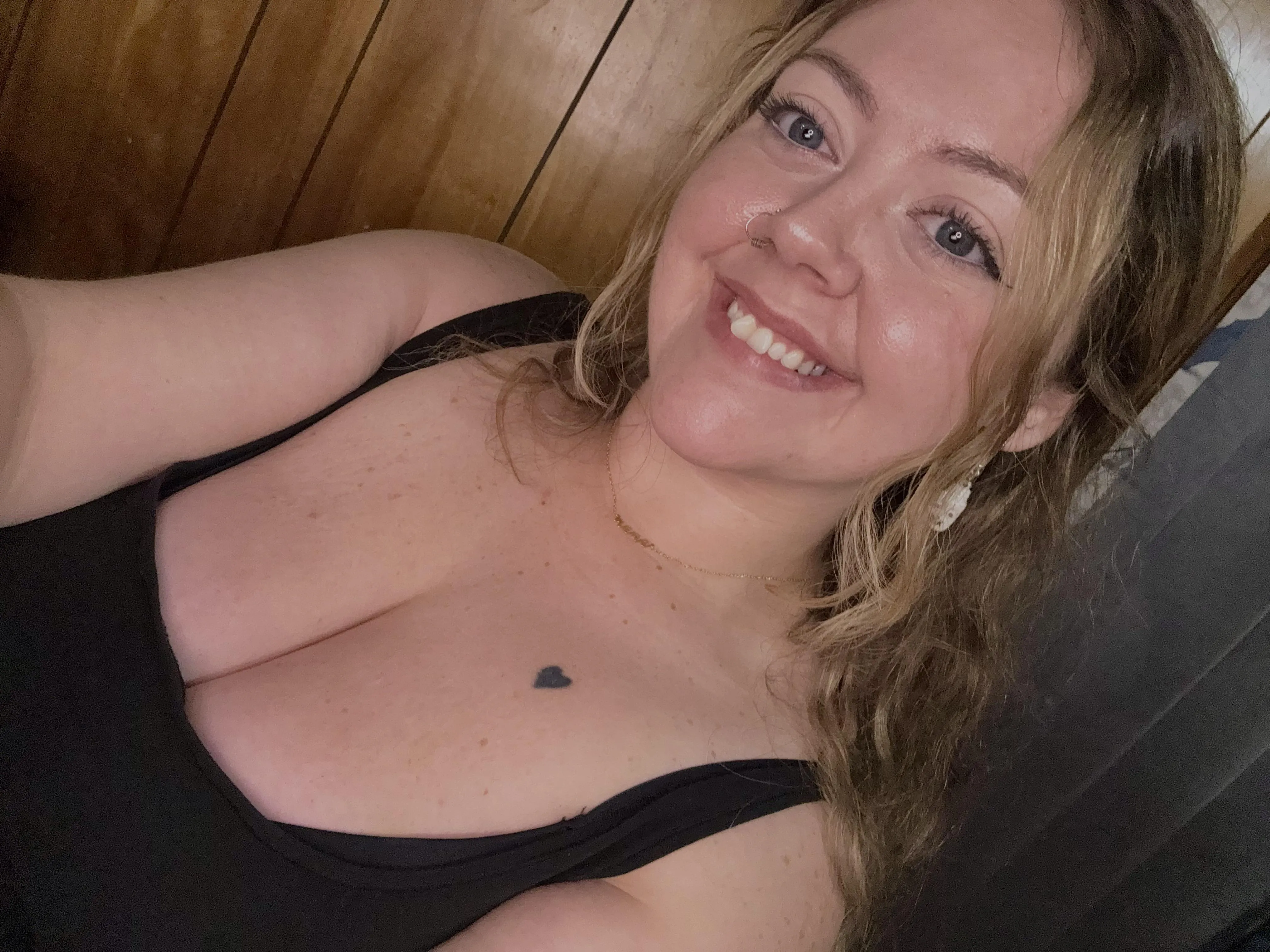 “I just want to look good for you” 🎶😘