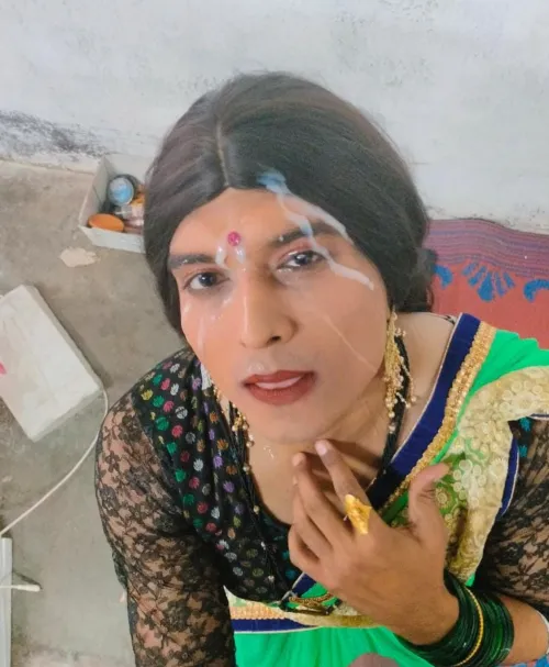 I love dedicated sissy like her