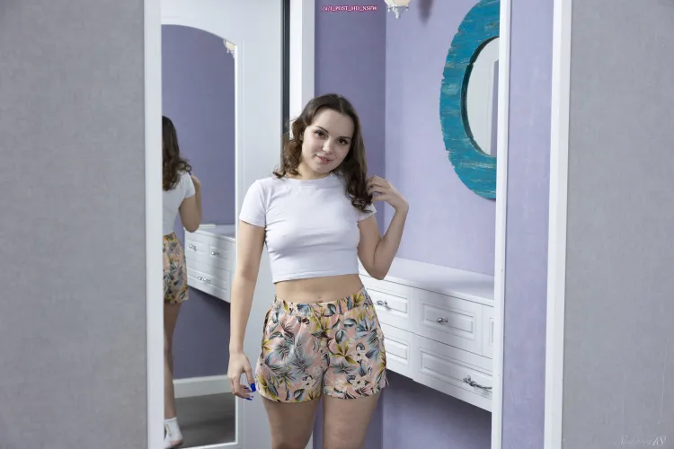 Maddy / Horny apartment owner