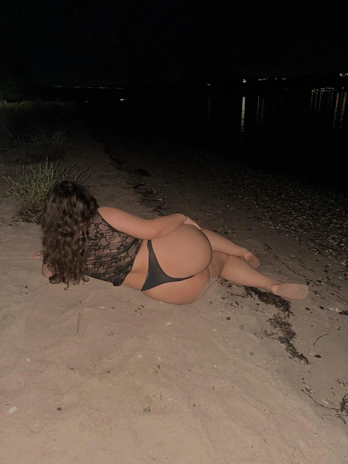 mig og dig kl lort om natten på stranden - hvad ville du gøre? 🥵