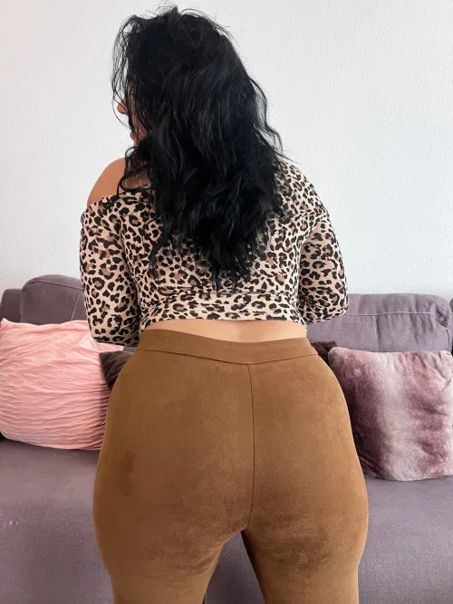 My beauty isn’t just eye candy—it’s a full-course meal, and you’re starving for a taste.