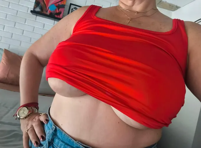 Not the type of mommy who bakes cookies but the kind u lose sleep over, wanna find out why?