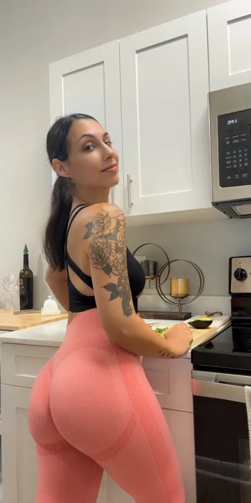 Pink yoga pants yay or nay?