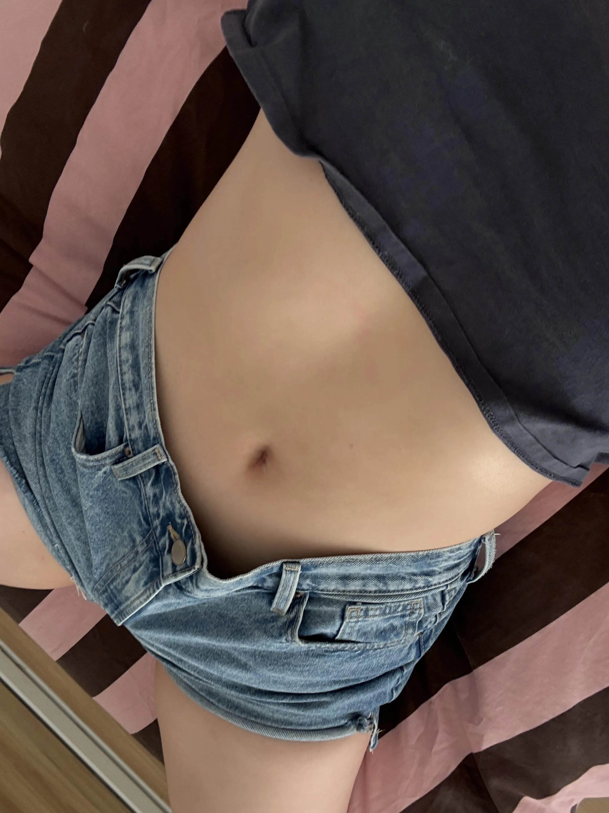 Wish I could lay on the boardroom table like this