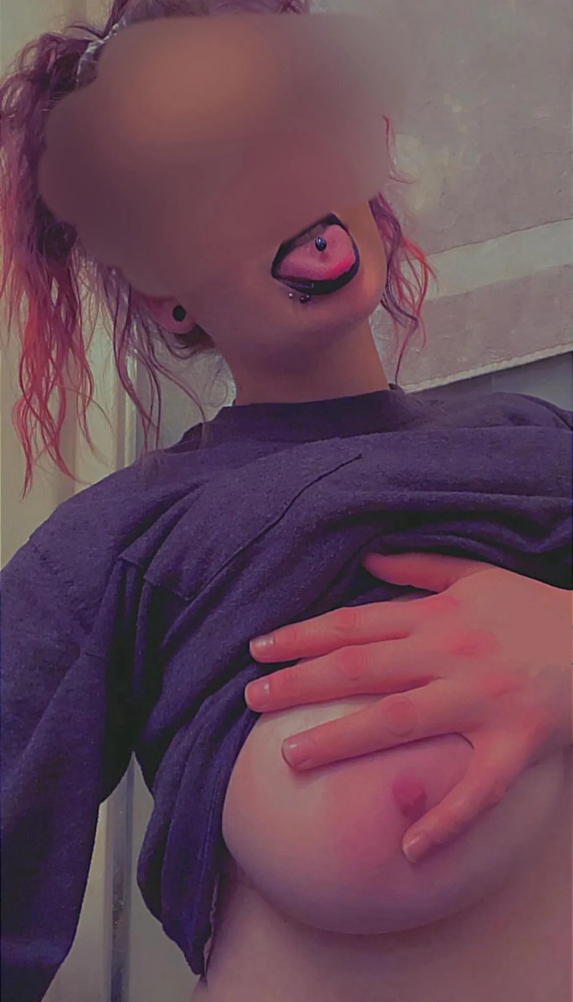 Another night alone by myself 😏