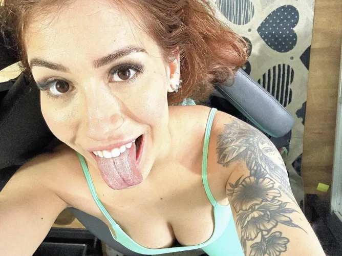 I’ve been told my tongue is trouble… come see why