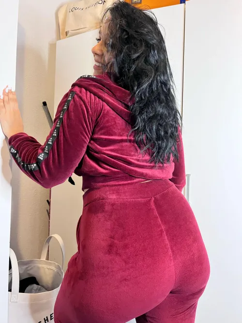 Sun-kissed skin, devilish grin—nature made me trouble