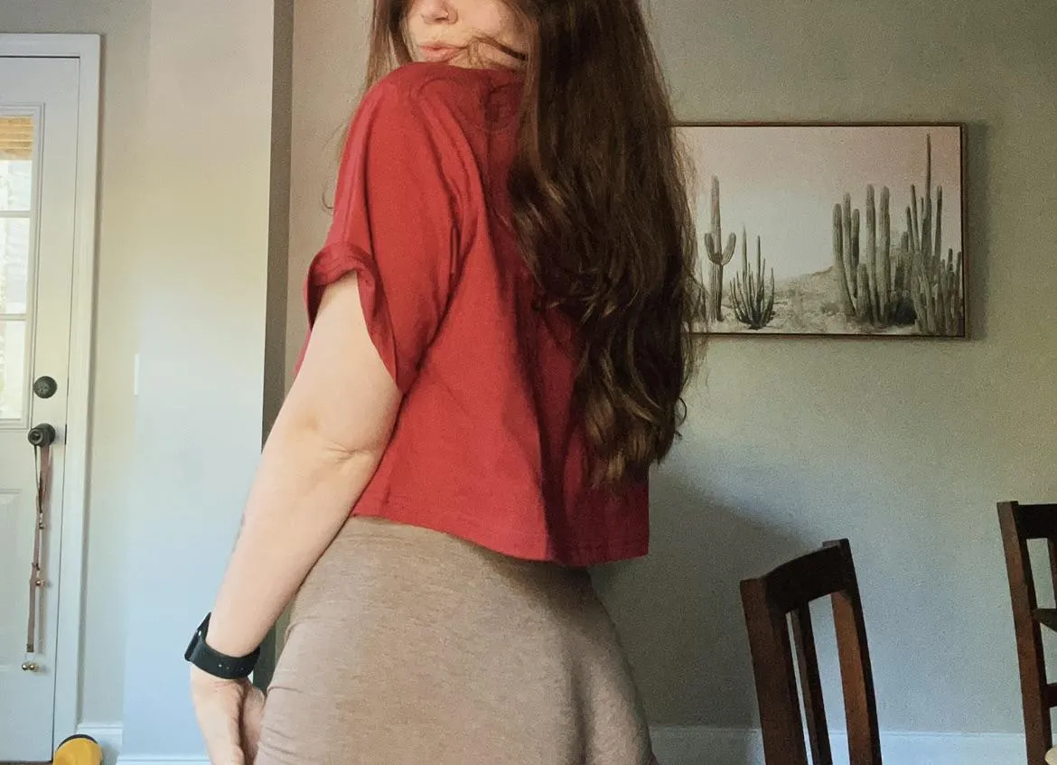 The thrill of the chase is sooo satisfying. But you begging for it? Oof 😮‍💨