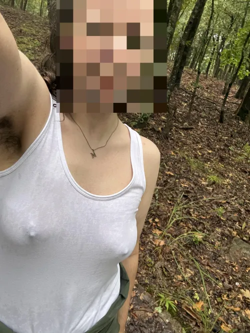 appropriate attire for hiking on a rainy day, i think