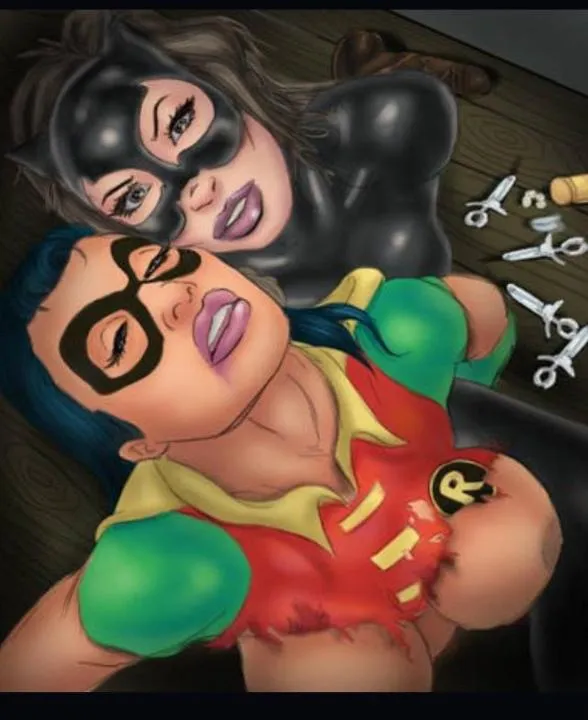 Catwoman can also play very dirty and rough when she sets her mind to it.