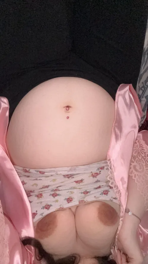 Crawl closer, wallet open, eyes down—only good boys earn the privilege of worshiping me.