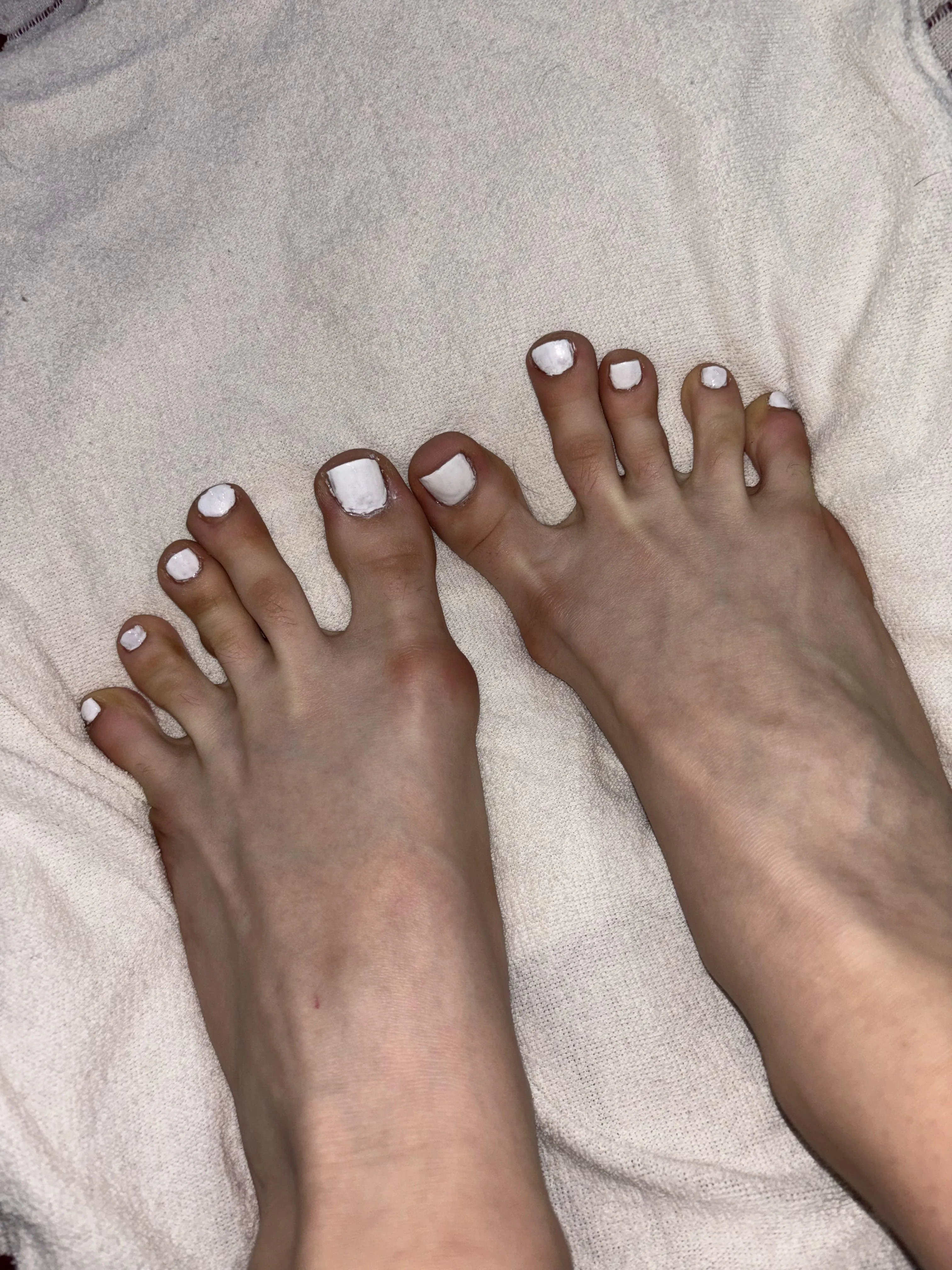 I keep my toes open so you can lick the space in between