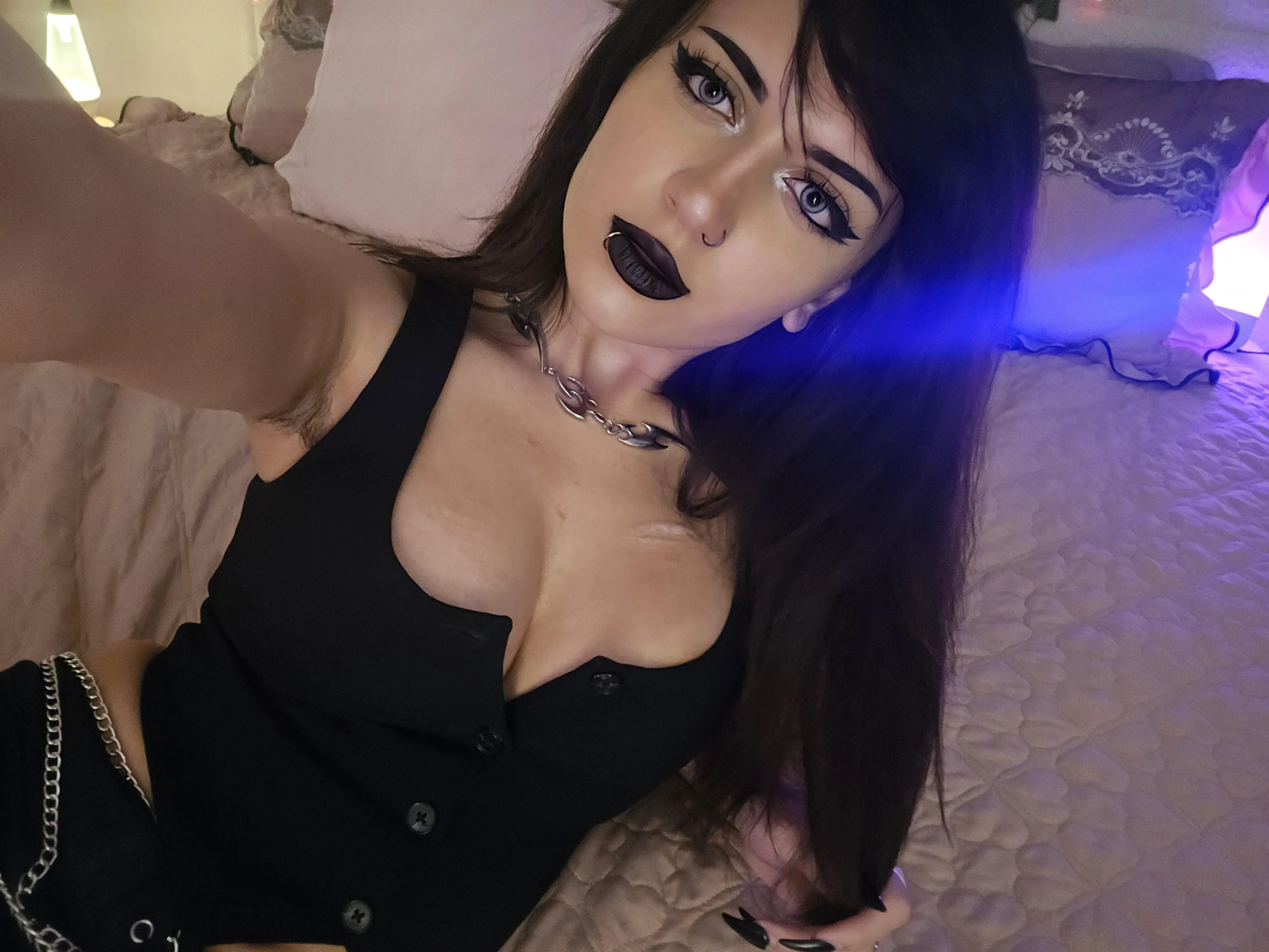 I wanna be your good lil fuck doll