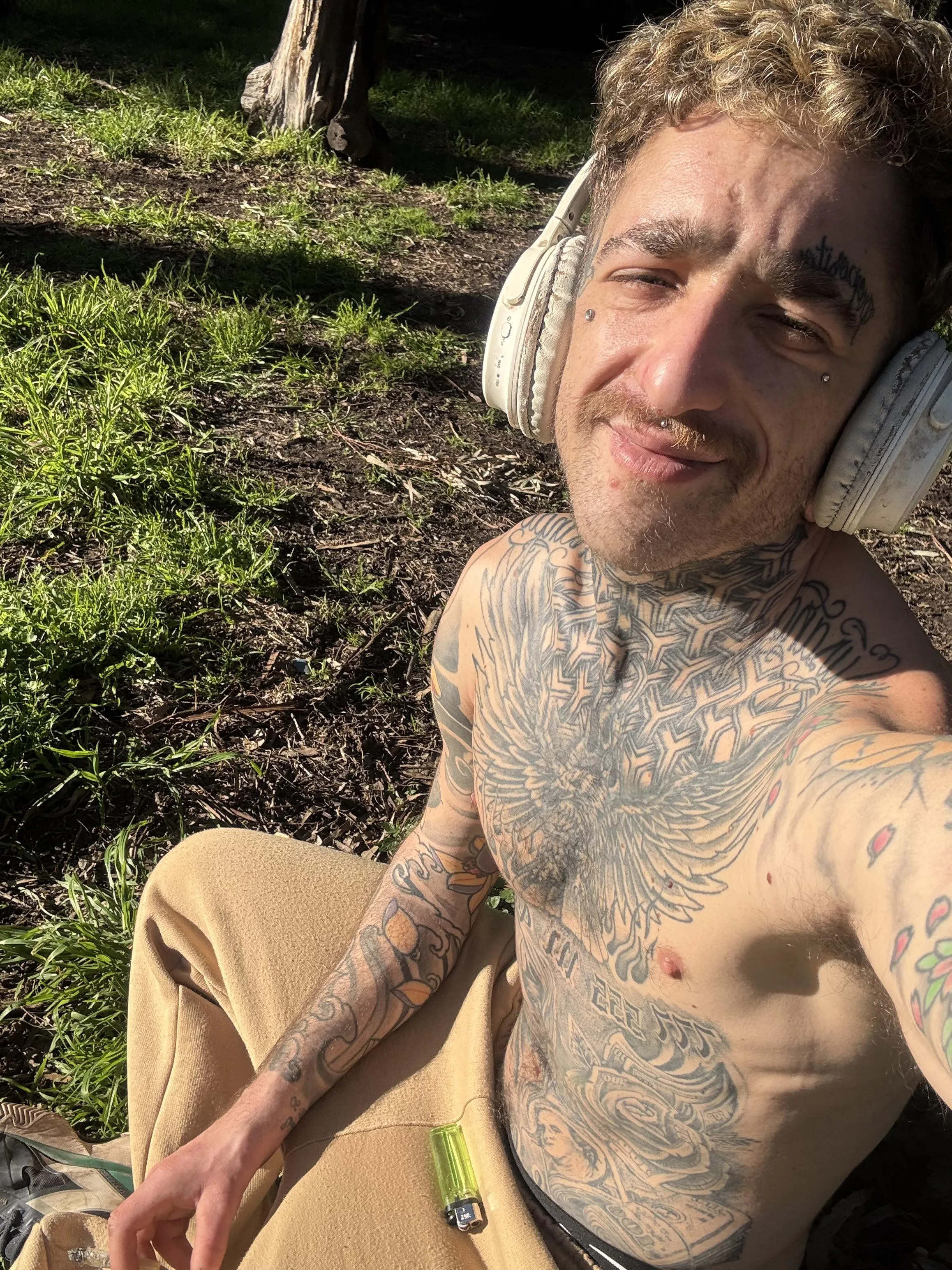 I wish the sun would stay on in my city all the time. I'm team summer so I can show off my tattoos. Which team are you on?