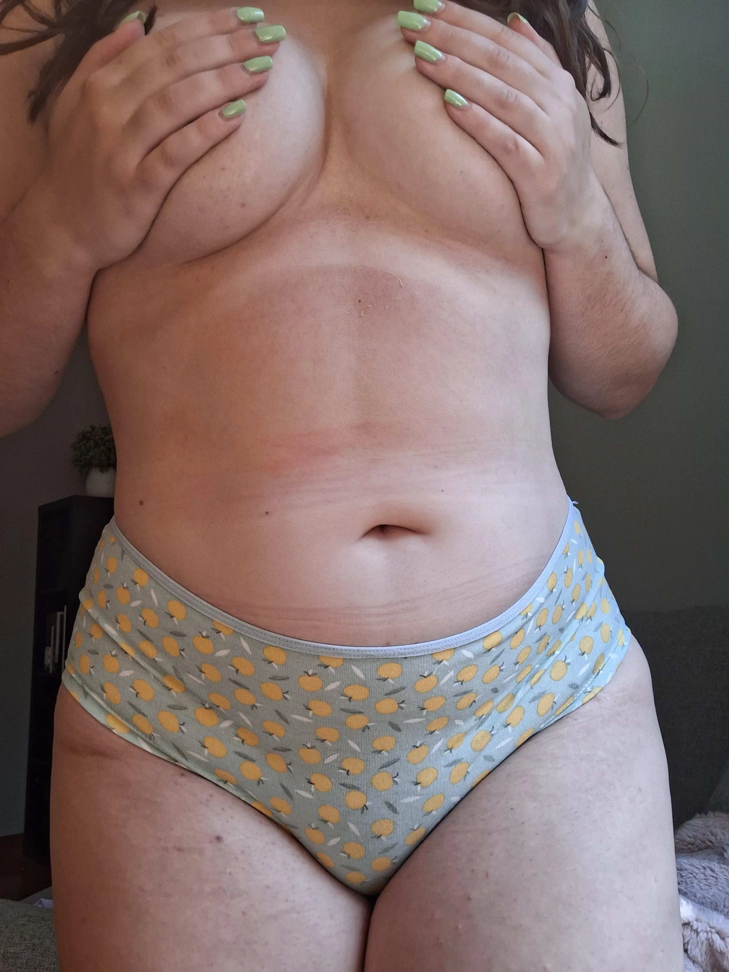 I wonder if these lemon panties will taste sour or sweet after I'm done wearing them for you