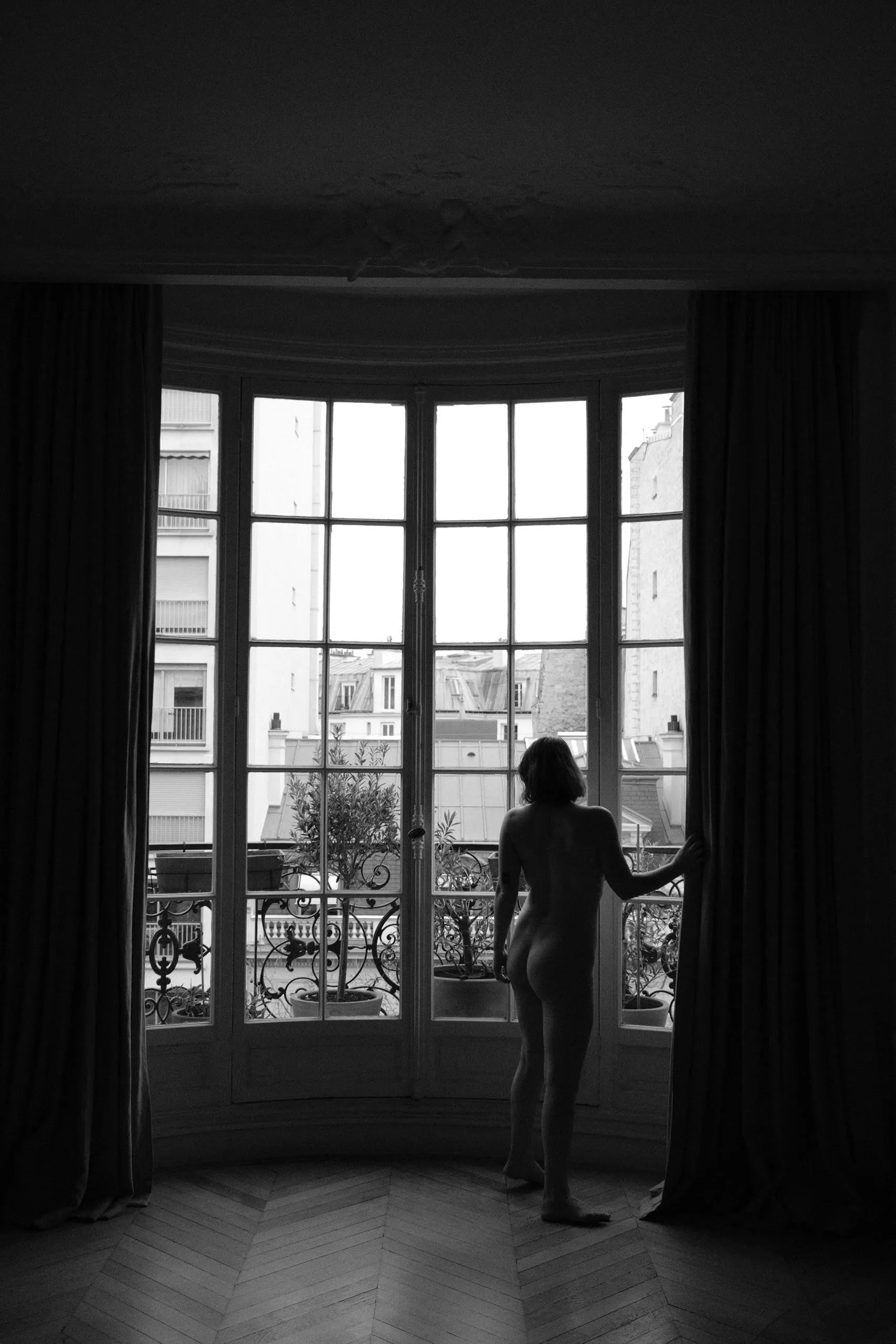 The windows - Anonyme by Les petits regards (Paris 2024)