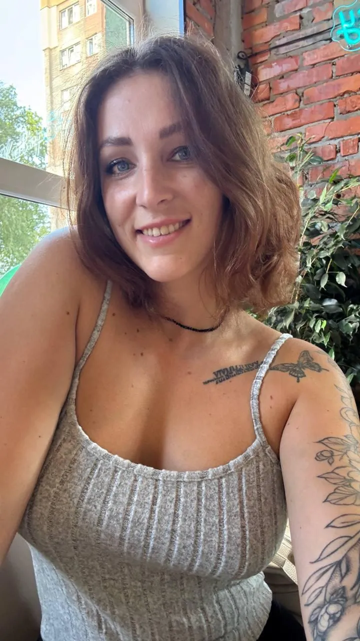 My cleavage or my eyes?