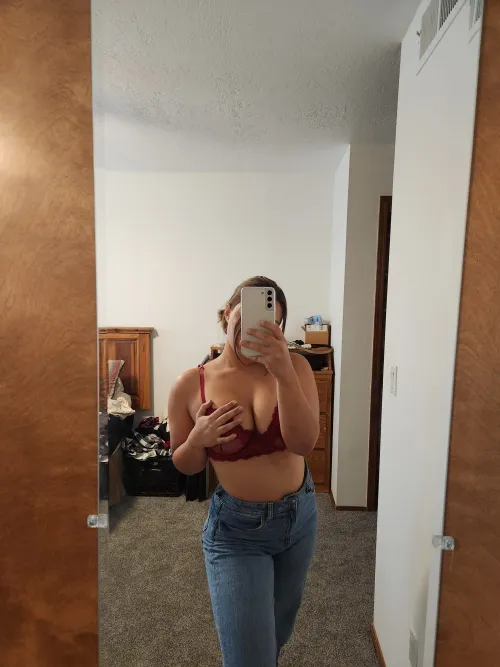 Red Lace Bras Offer Good Cleavage...