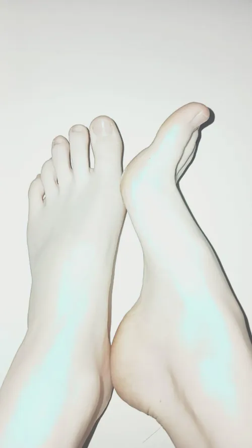 pretty femboy feet for sale <3 dm me pls x