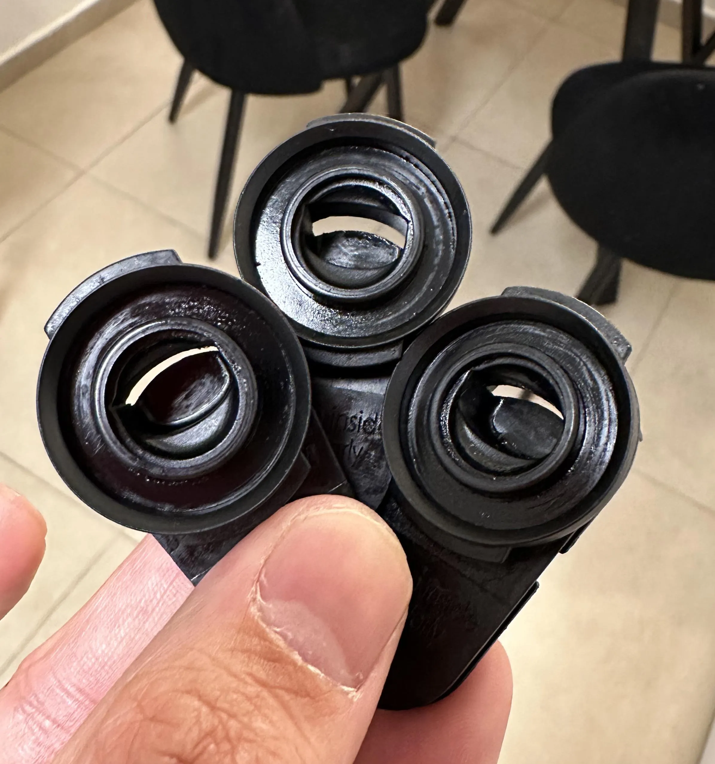 This is how the caps look like after the cleaning