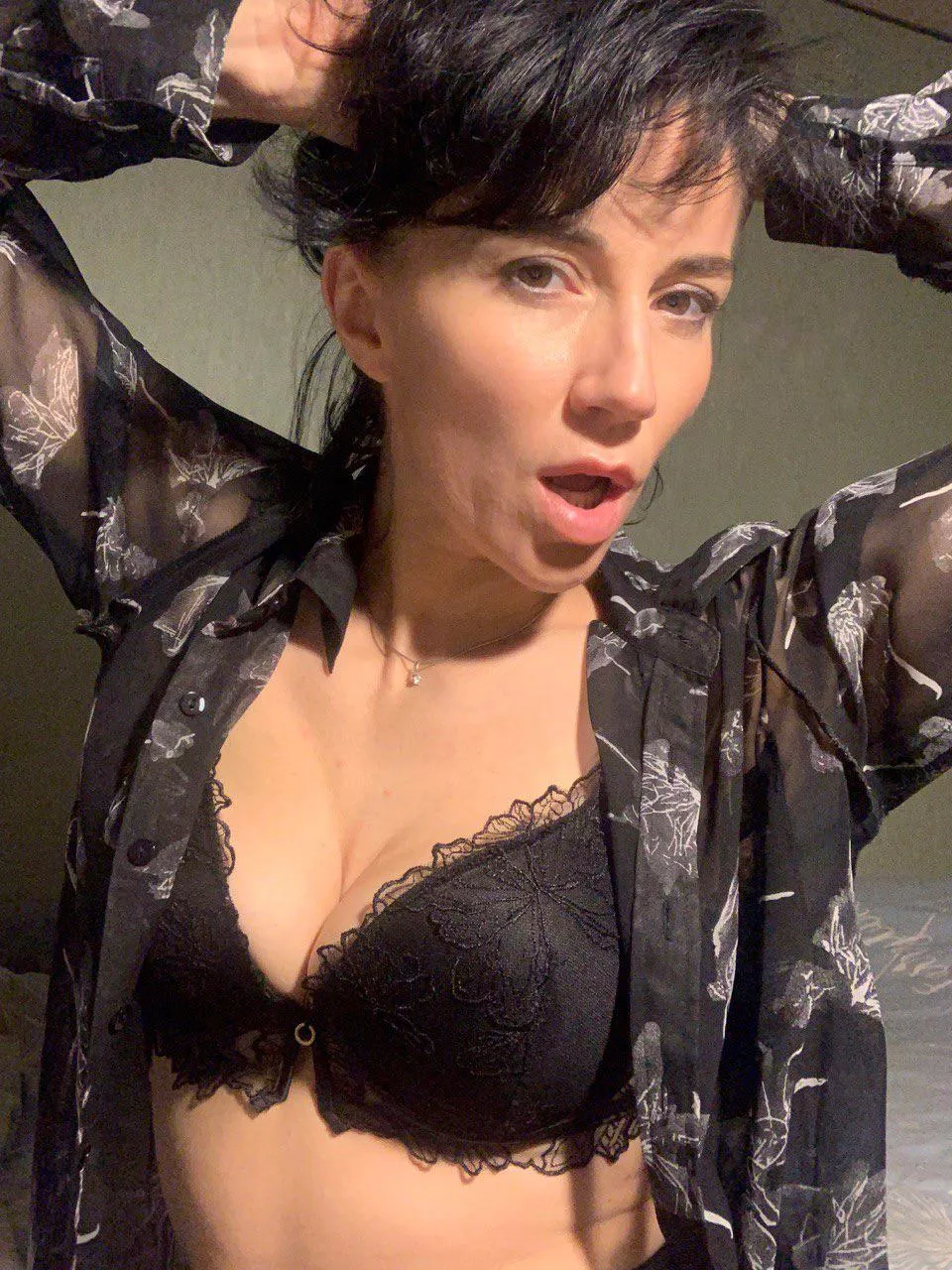 I’m hungry for your curves.