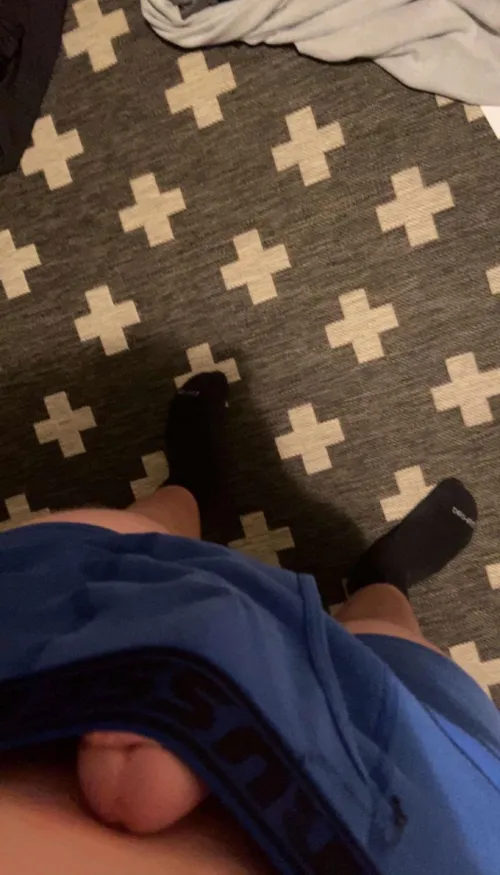 Dm me to see more of my thick cock!