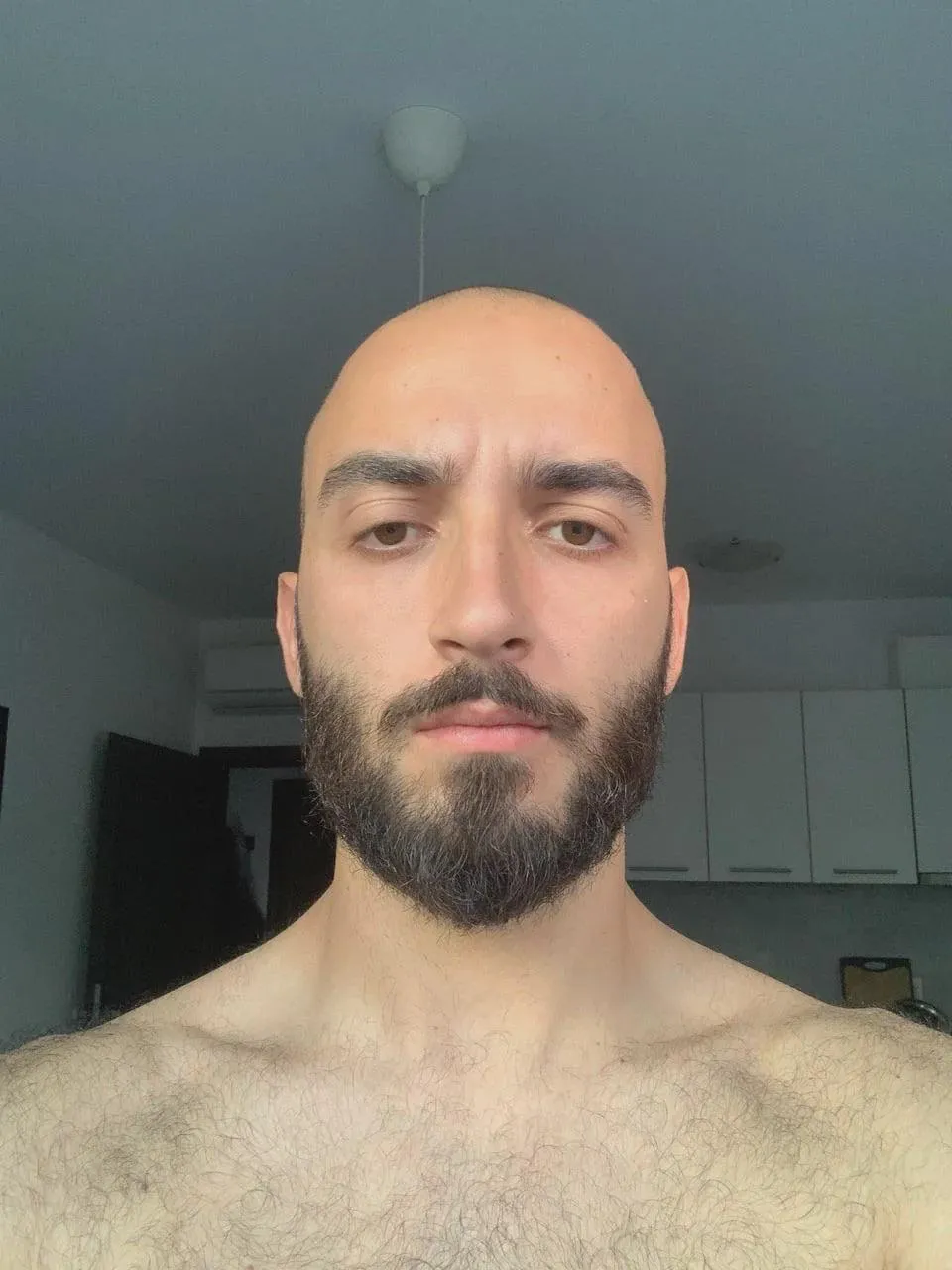 Straight, hairy with a big D. Ready to fuck your mind