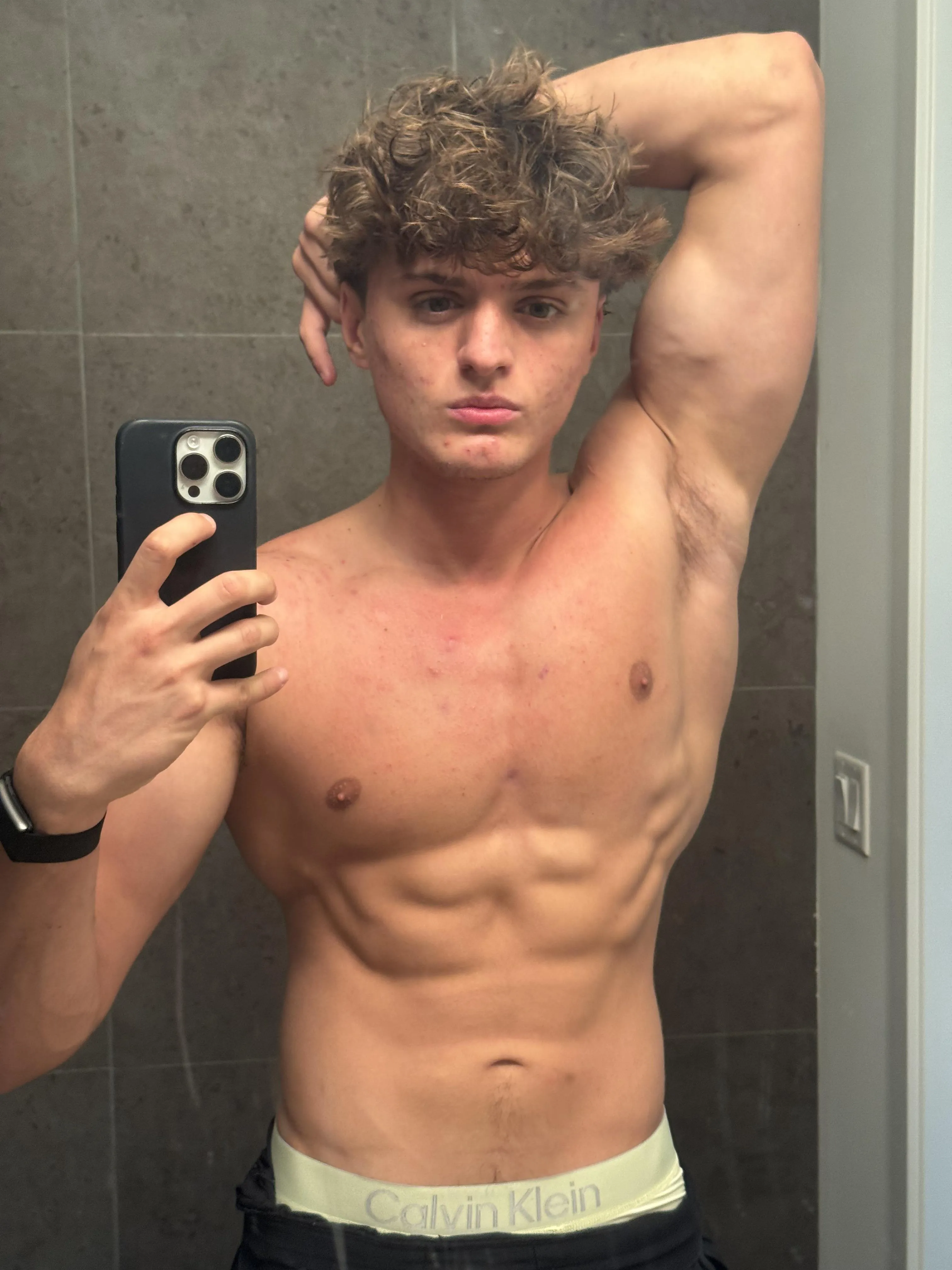 Who wants this hunk to take advantage of you (19)