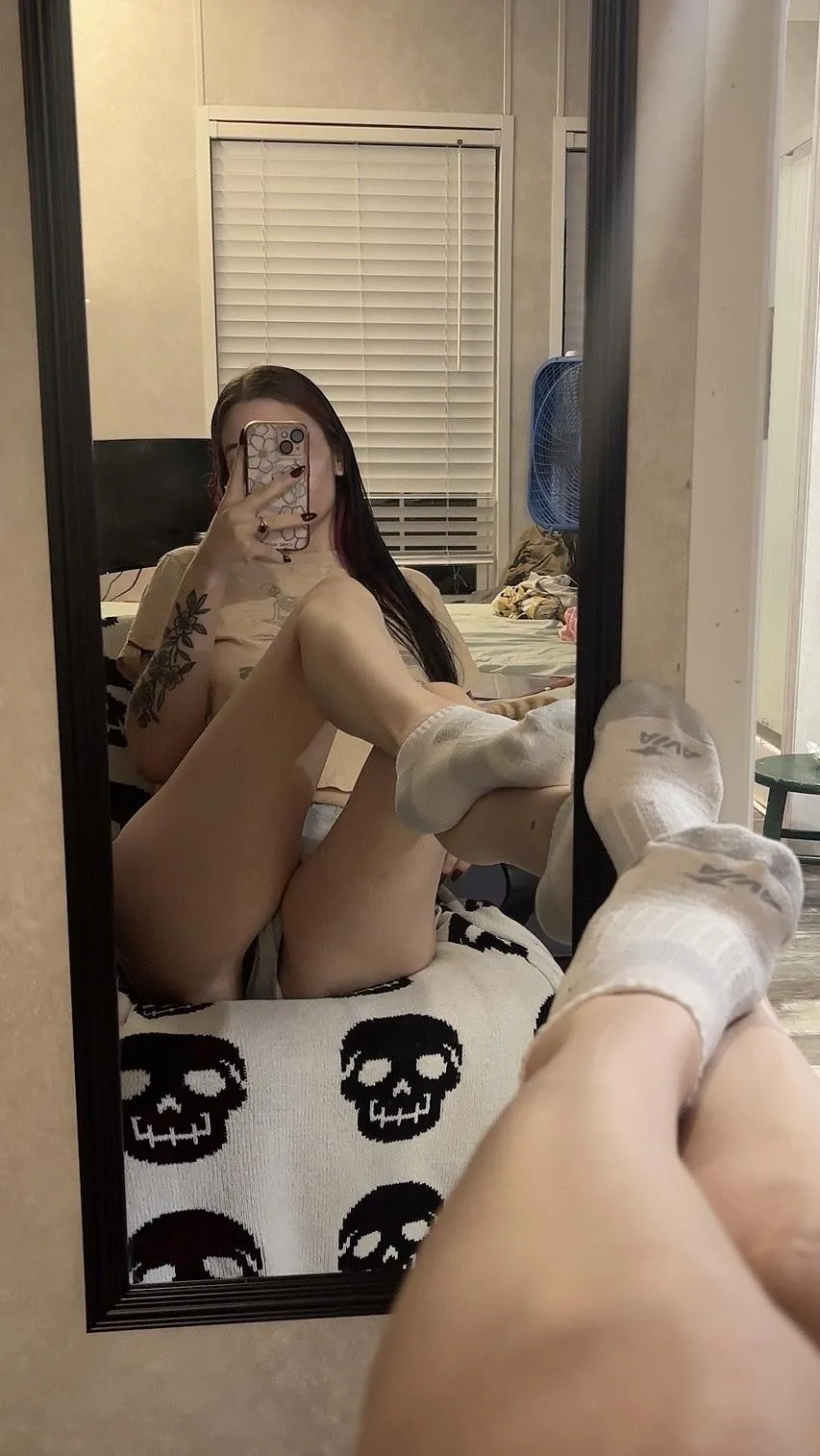 You love this view. Pay for the privilege✨